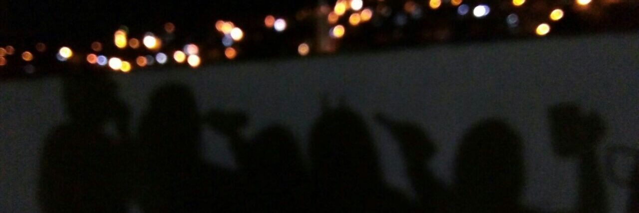 anamarengoni's profile banner image