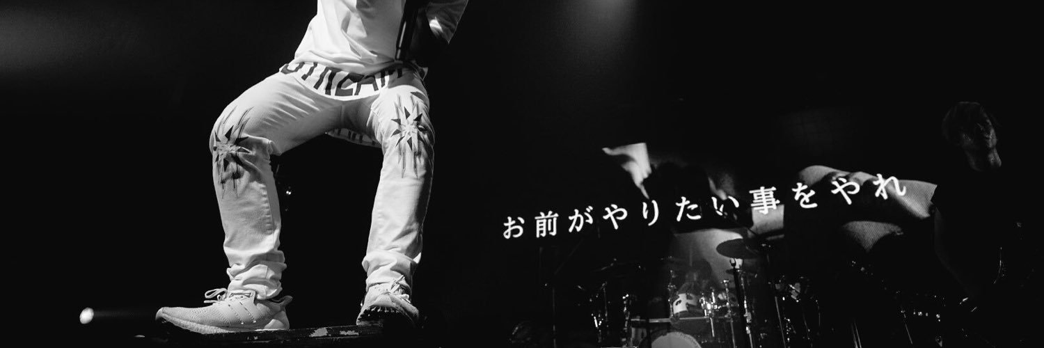 buverz_'s profile banner image