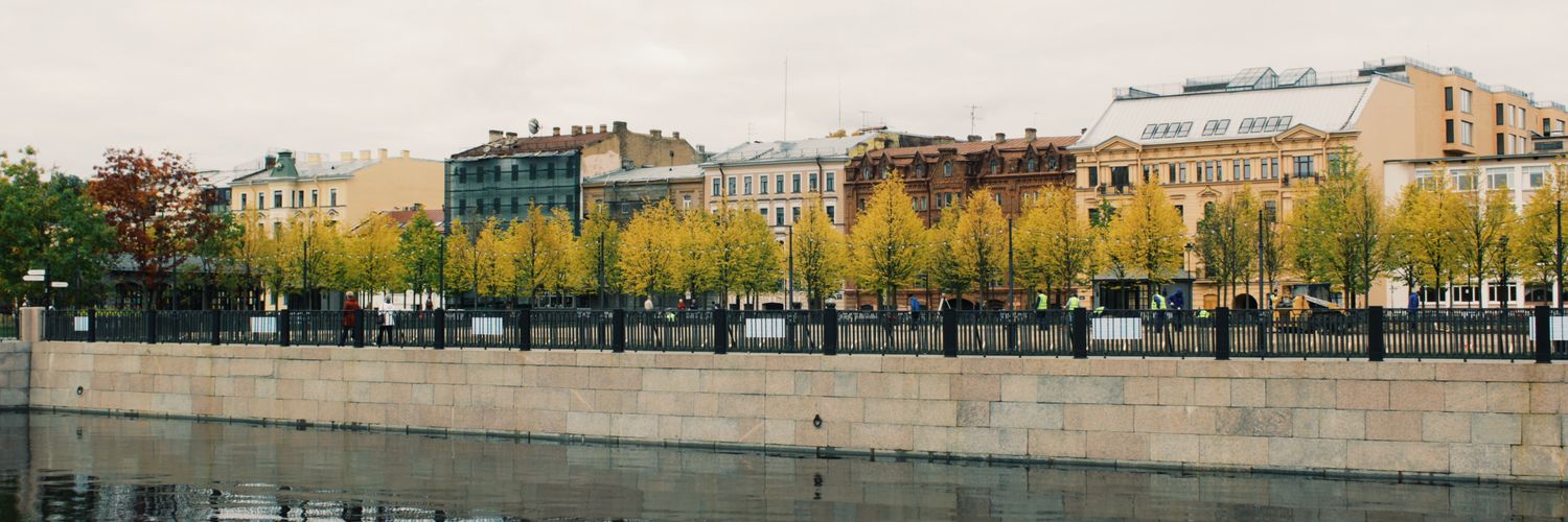izzy_seemann's profile banner image