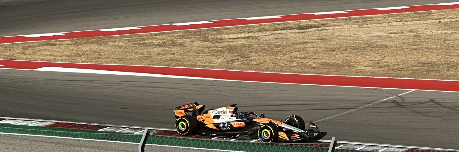 mel94_z's profile banner image