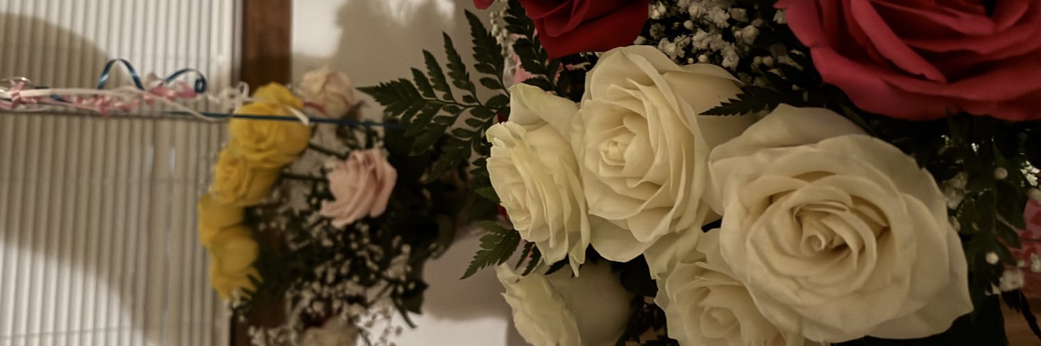 uhmaruh_06's profile banner image