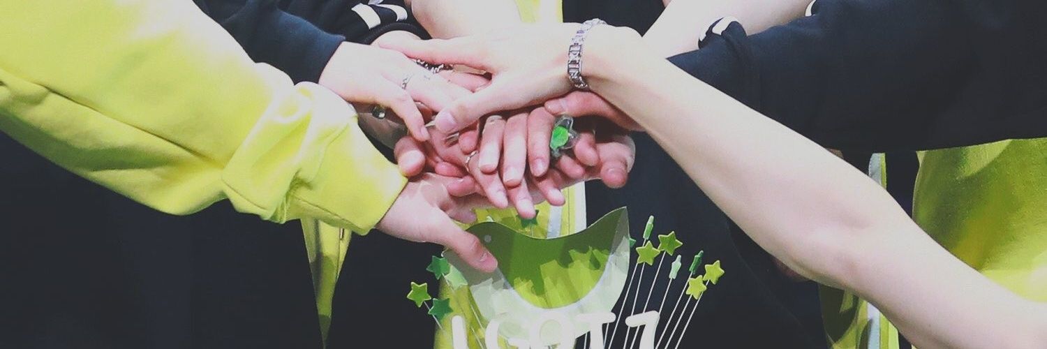 applemint972's profile banner image