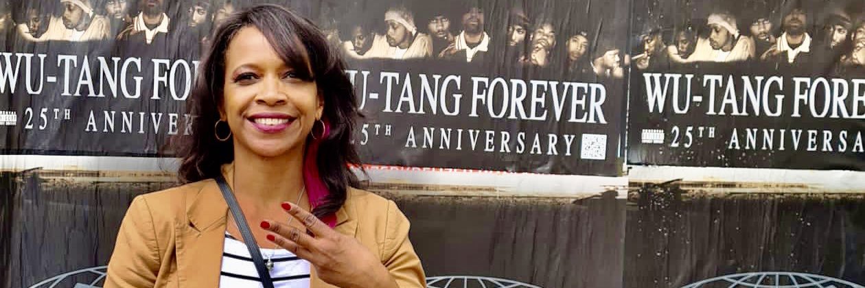 Colleen wants to see @Radiohead in concert!🎸 banner