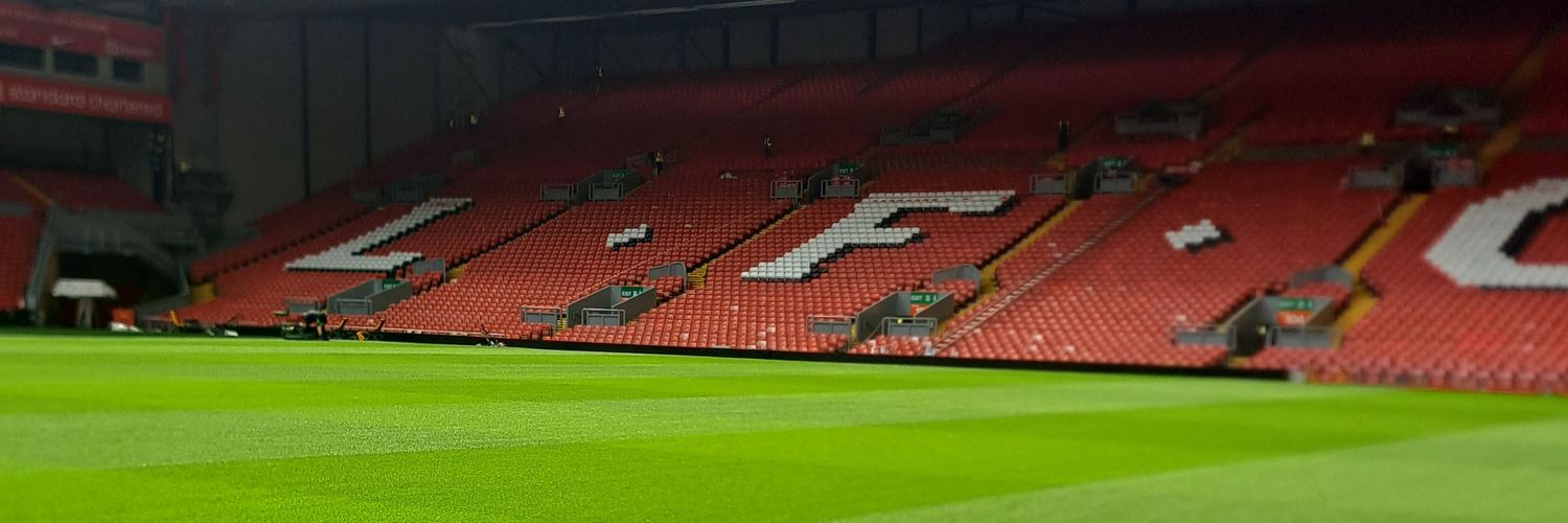 laravance1903's profile banner image