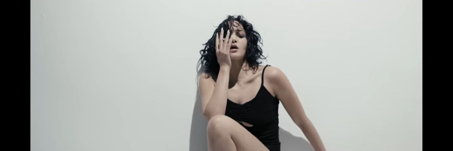 amyrosslind's profile banner image