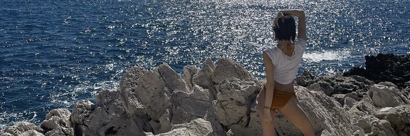 limnbn's profile banner image