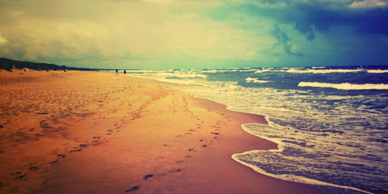 Kimberly Lou banner