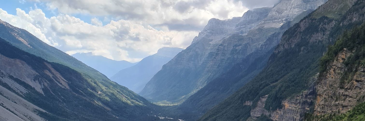 amontoyagar's profile banner image
