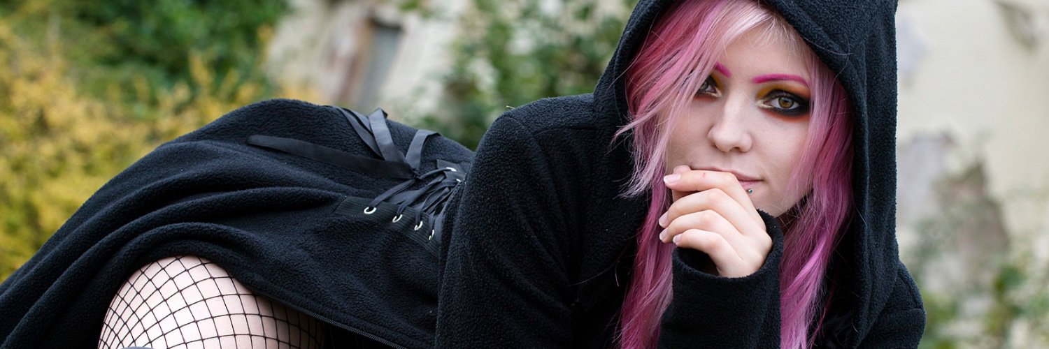 dmpics21's profile banner image