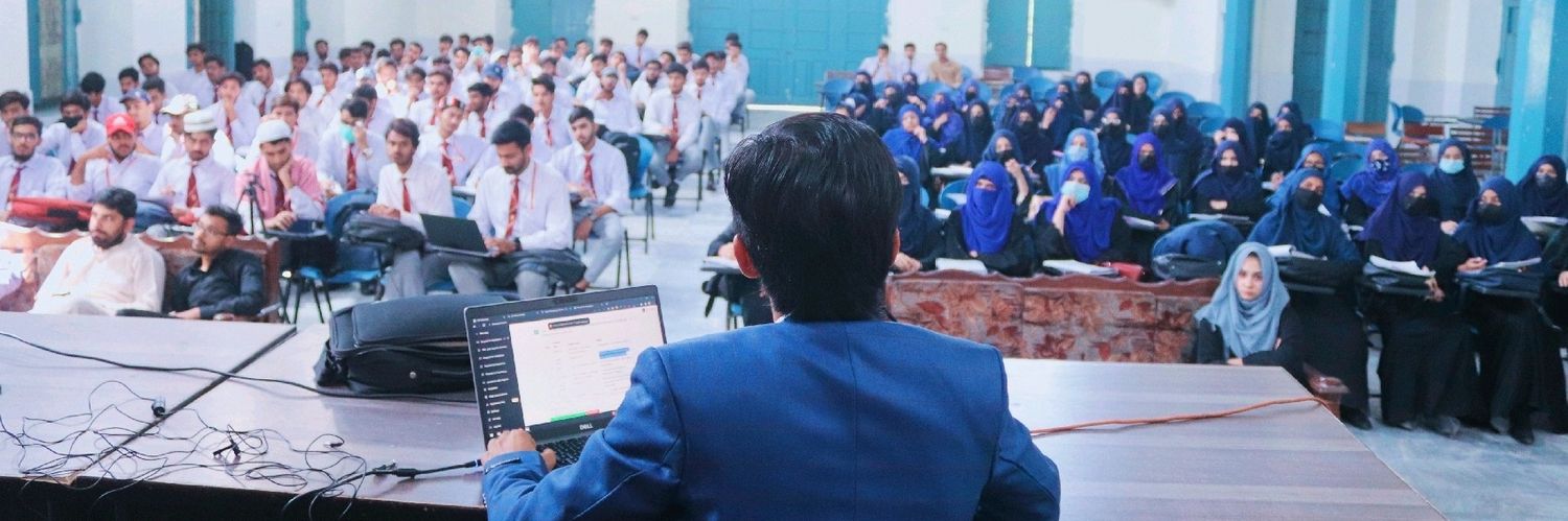 aqeelmarketer's profile banner image