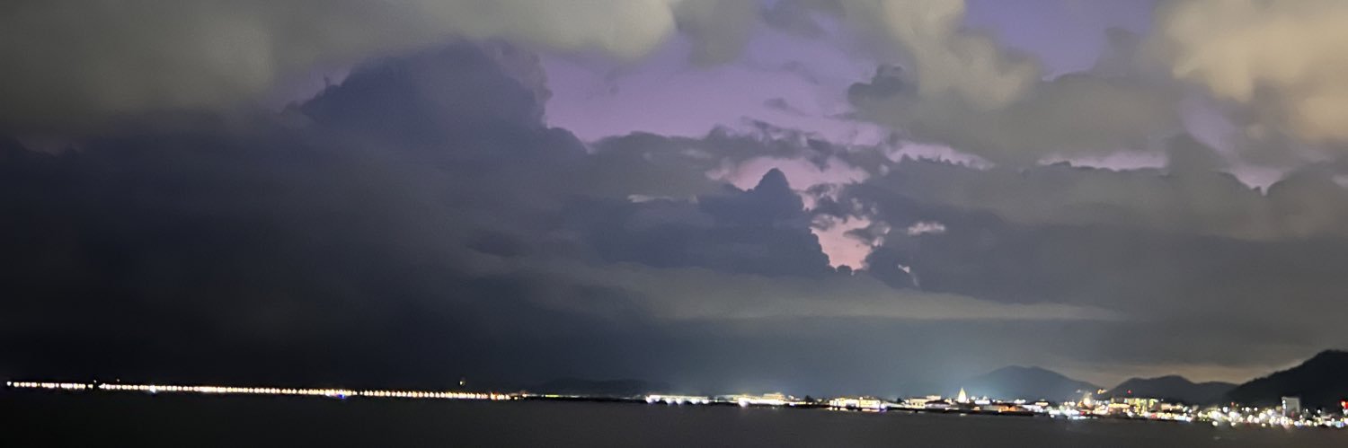 EE_RG22's profile banner image