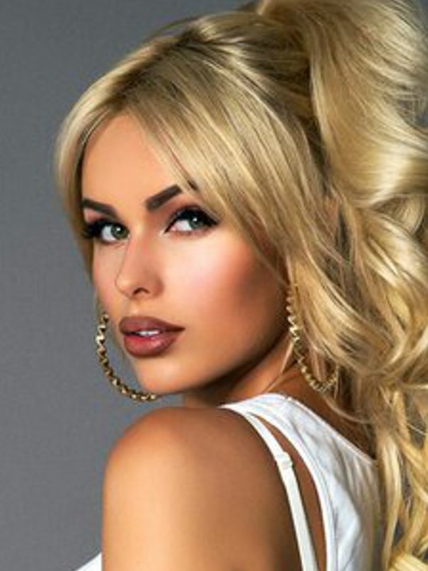 offi_hanna's profile banner image