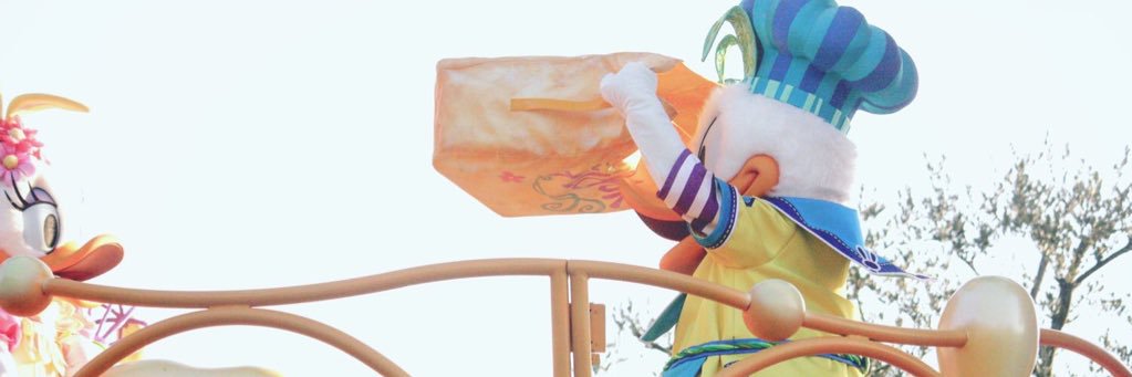 dmomo_'s profile banner image