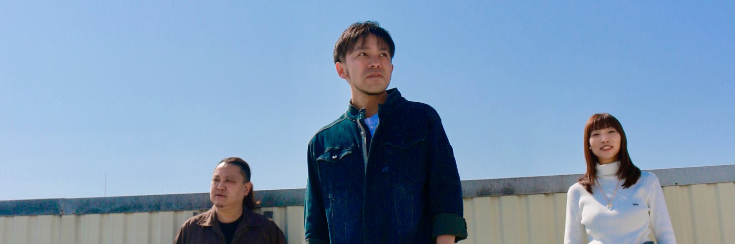 1e405's profile banner image