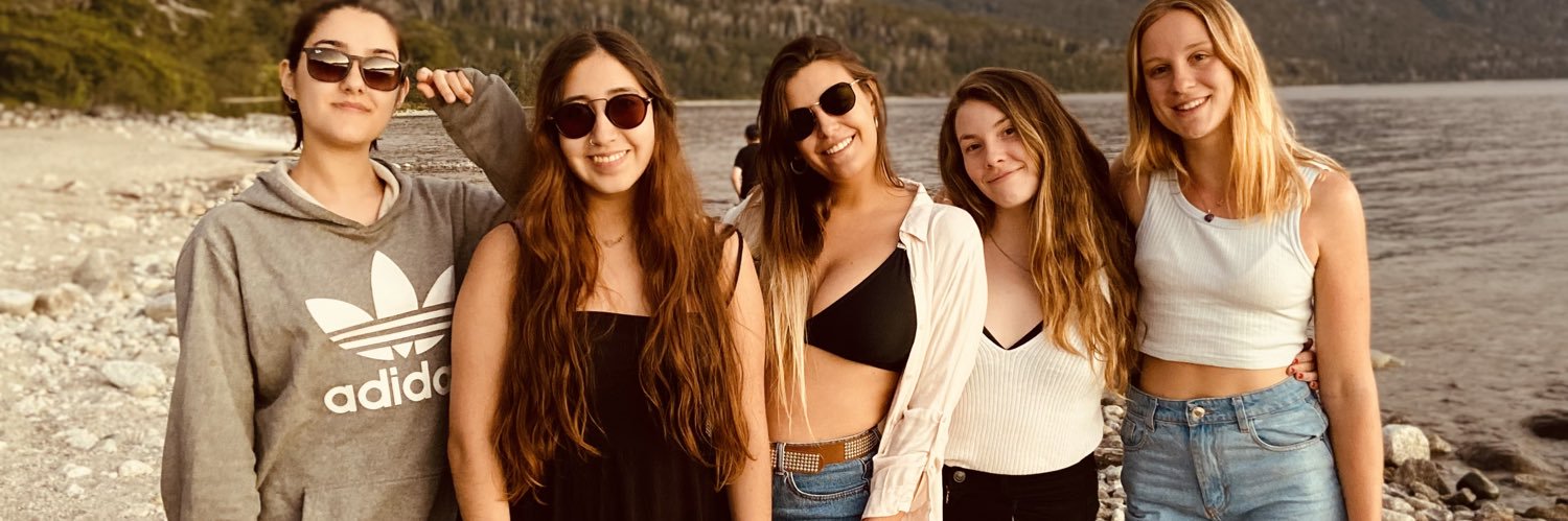 Abrilsansimoni's profile banner image