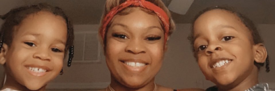 bossladyylele's profile banner image