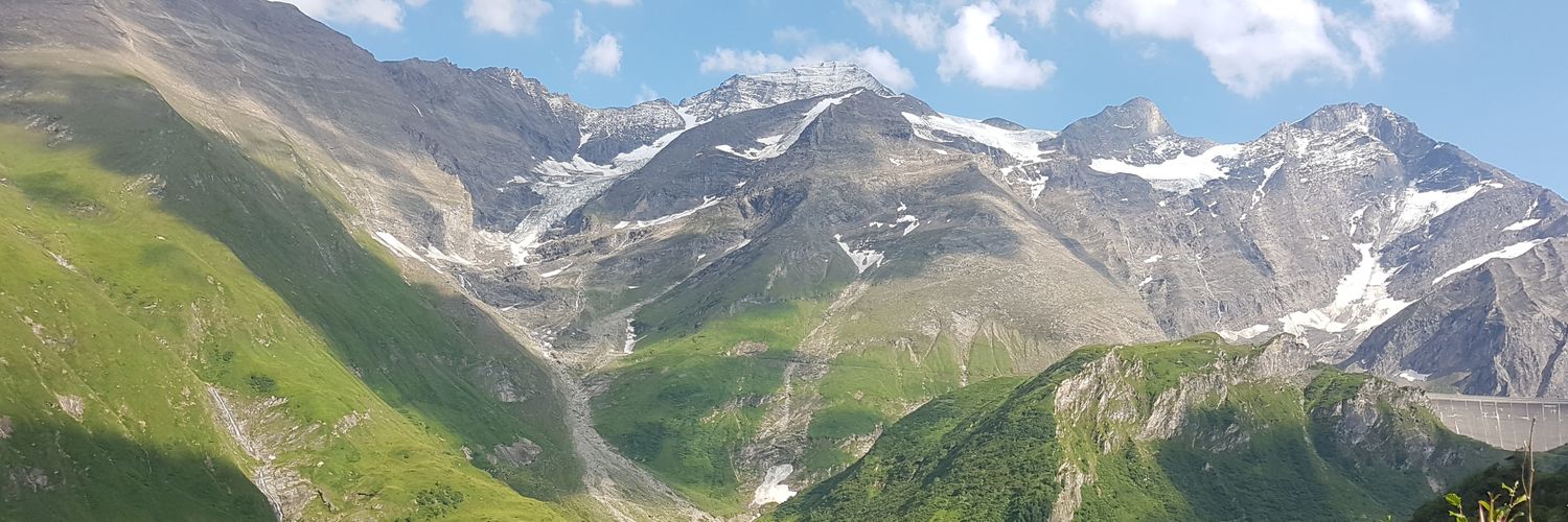 InaGraudina's profile banner image