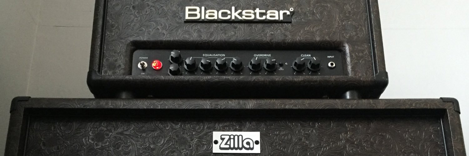 Marcoos D'luxe banner