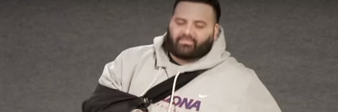 john_button25's profile banner image