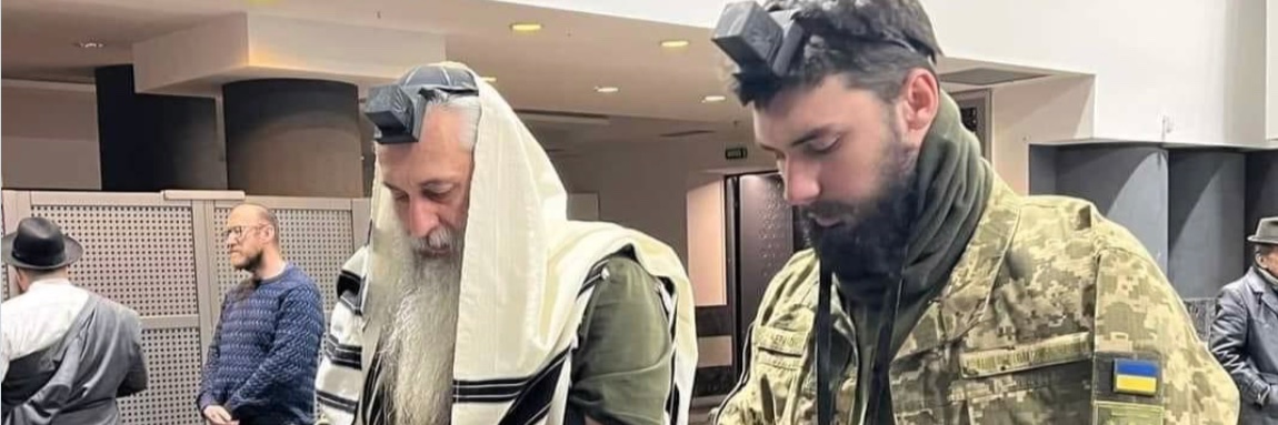 leeann((( simons))) banner