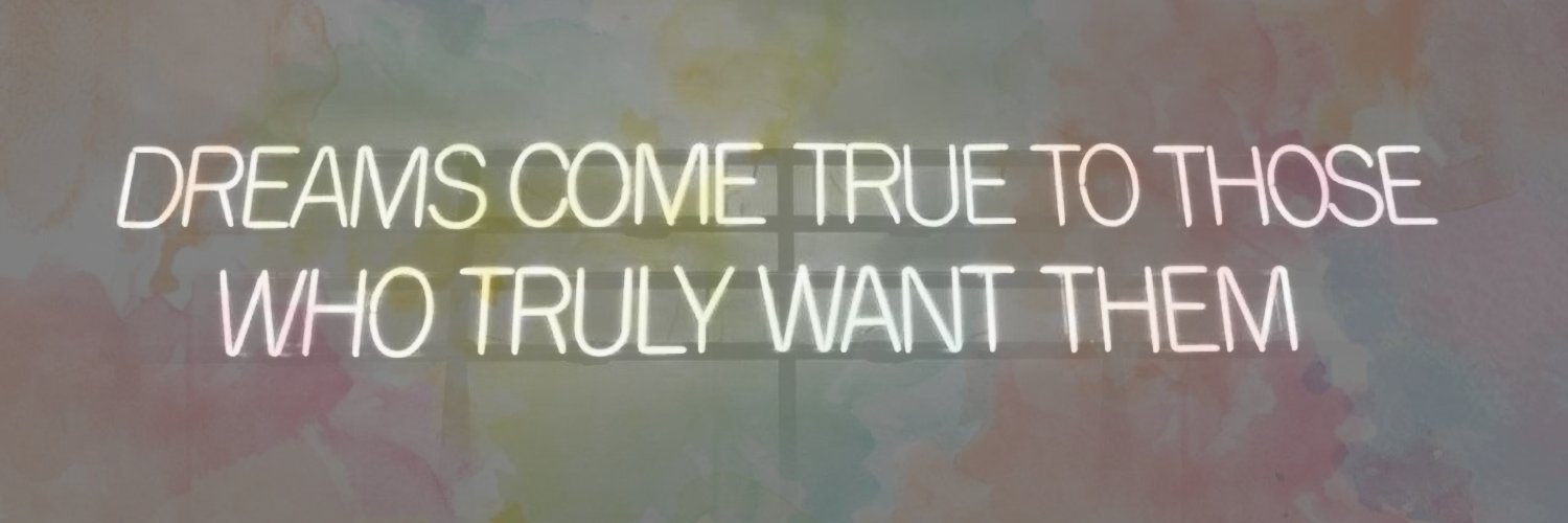 triciamgrc's profile banner image