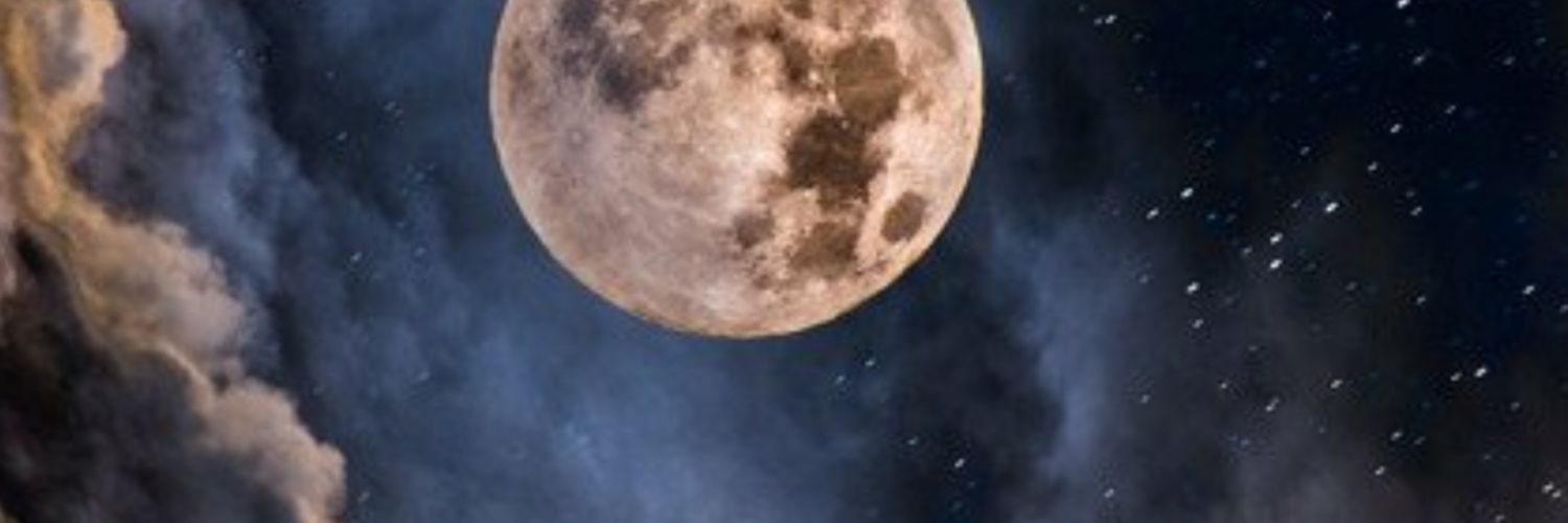 mu333na's profile banner image