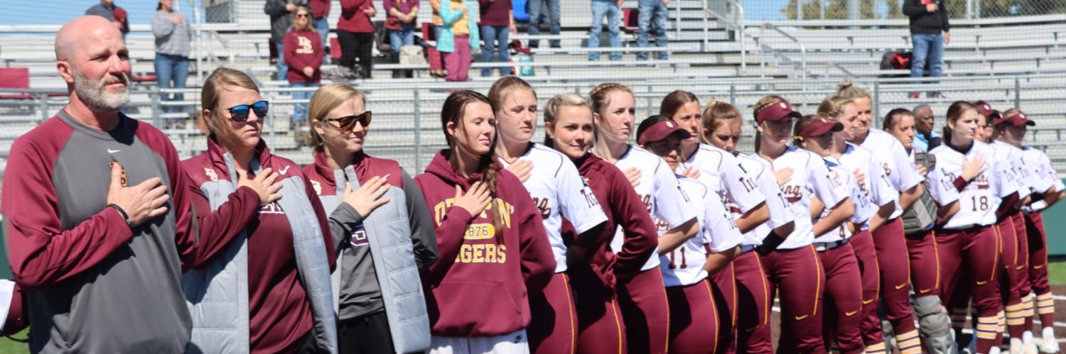 DSHSsball's profile banner image