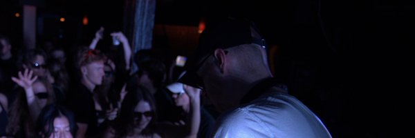 Albzzy Profile Banner