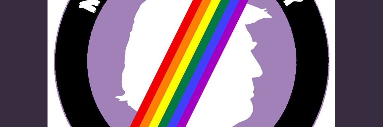 Vickietic's profile banner image