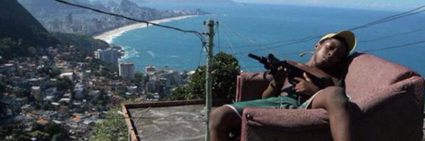 E banner