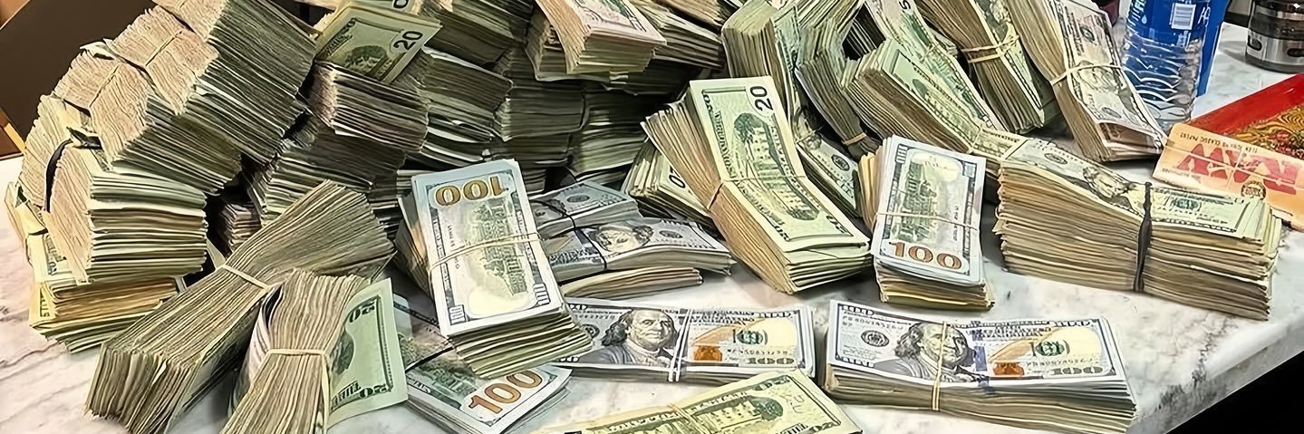 Pgc_Dee's profile banner image