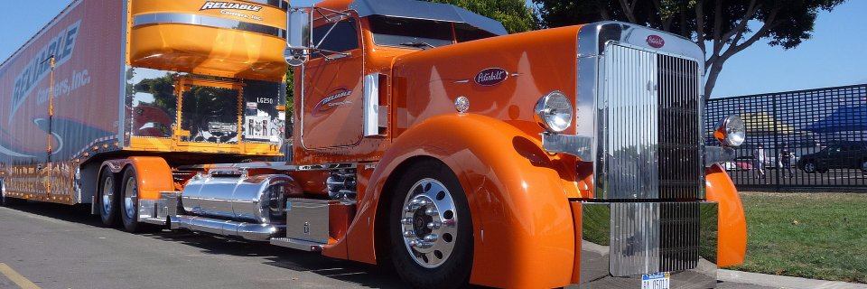 funa19778's profile banner image