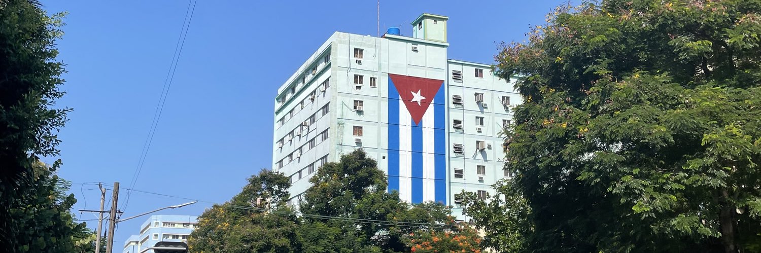 lucía banner