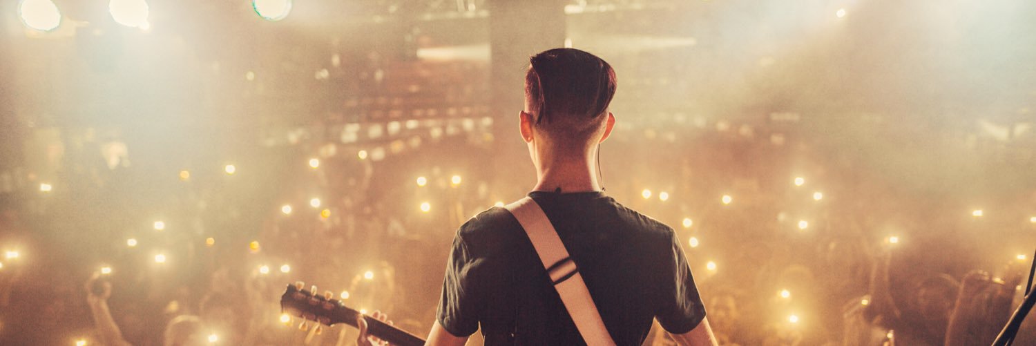 davletlinar's profile banner image