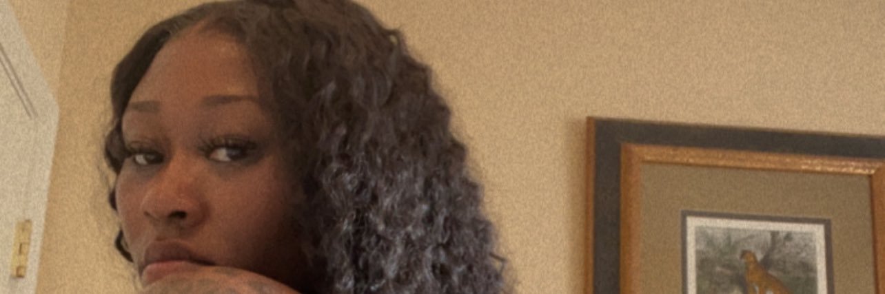 lolo_newman's profile banner image