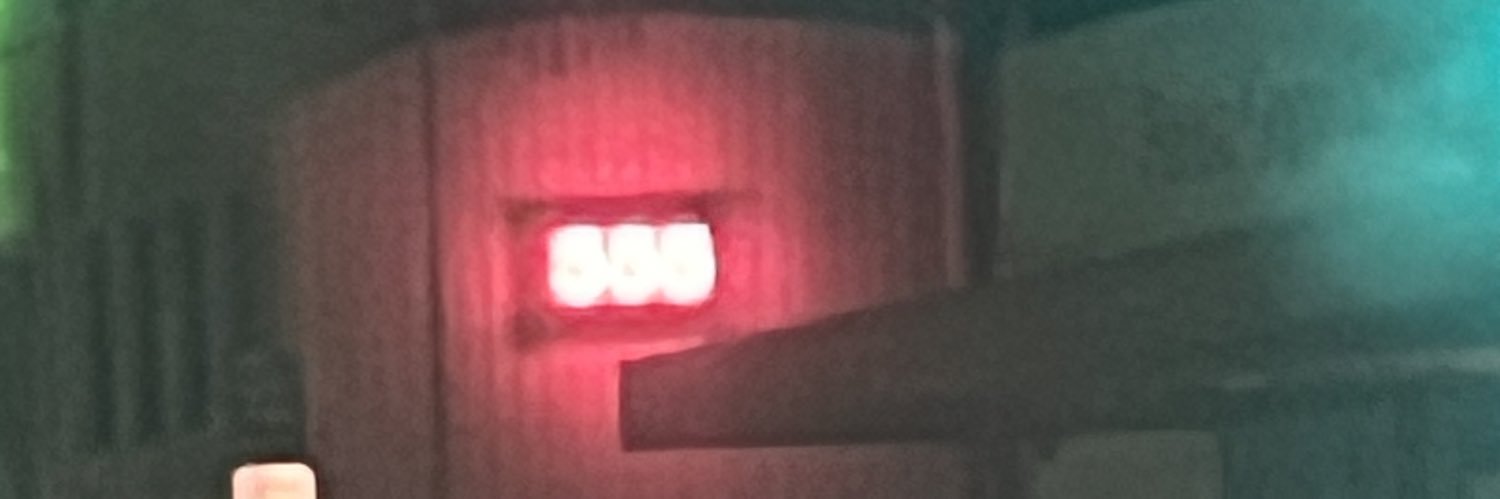 E’mile banner