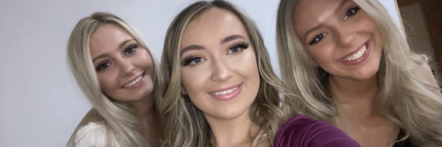 nicoletowlerx's profile banner image