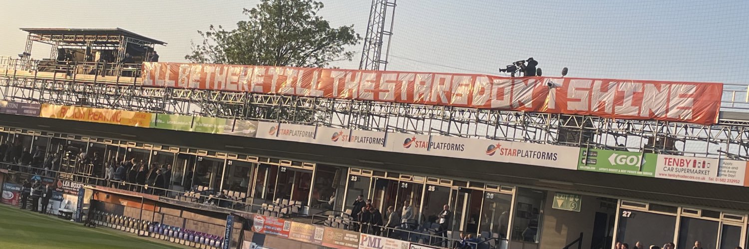 RobbieHennem's profile banner image