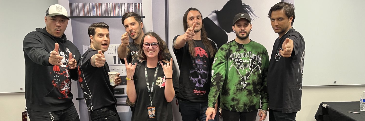 bvbnicole's profile banner image