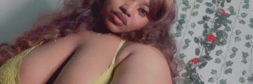 _theekarinbabe's profile banner image