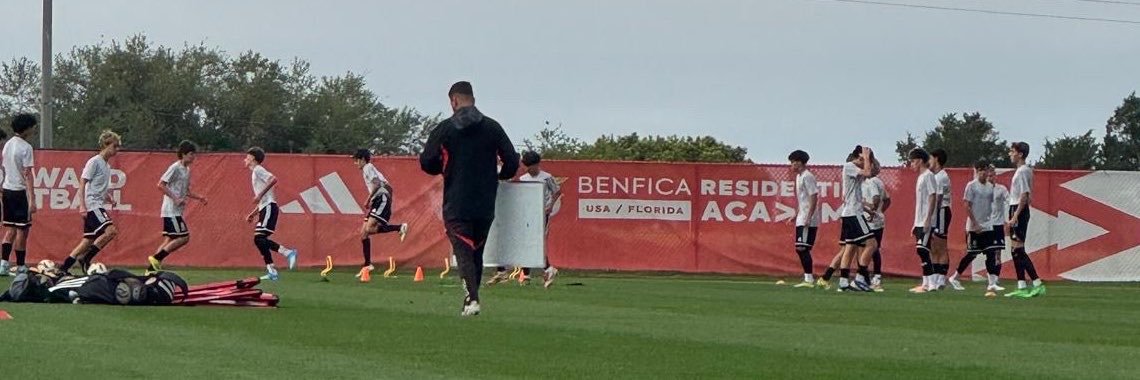Rmm10Machado's profile banner image