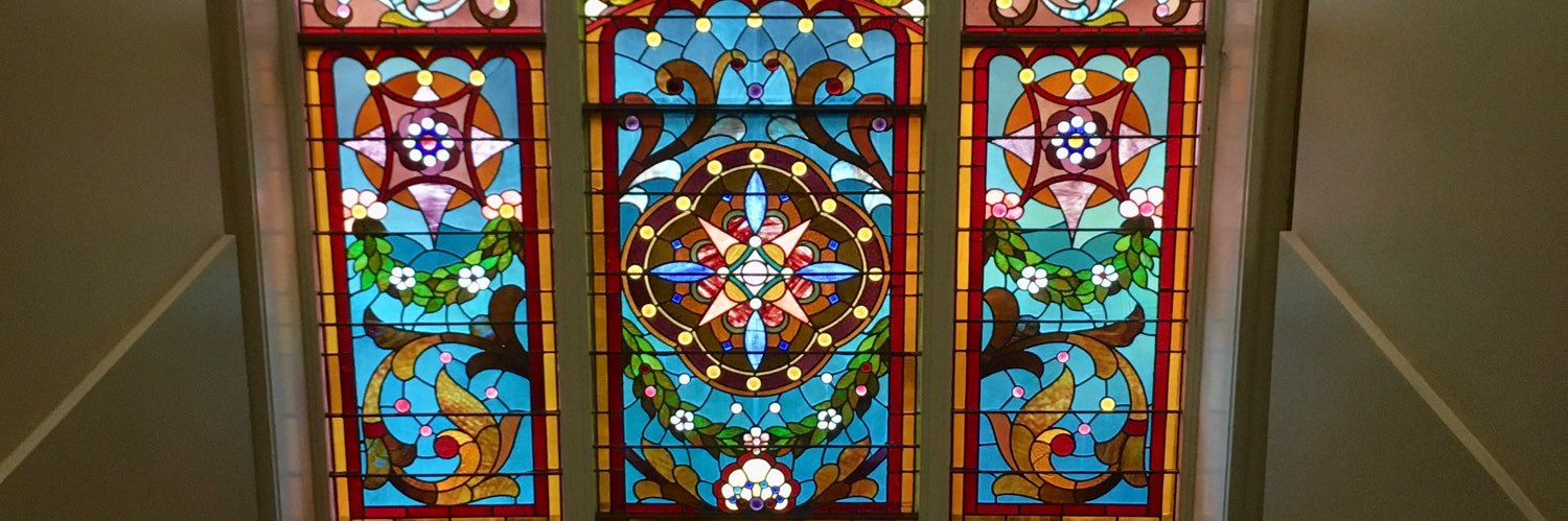 julierlaut's profile banner image