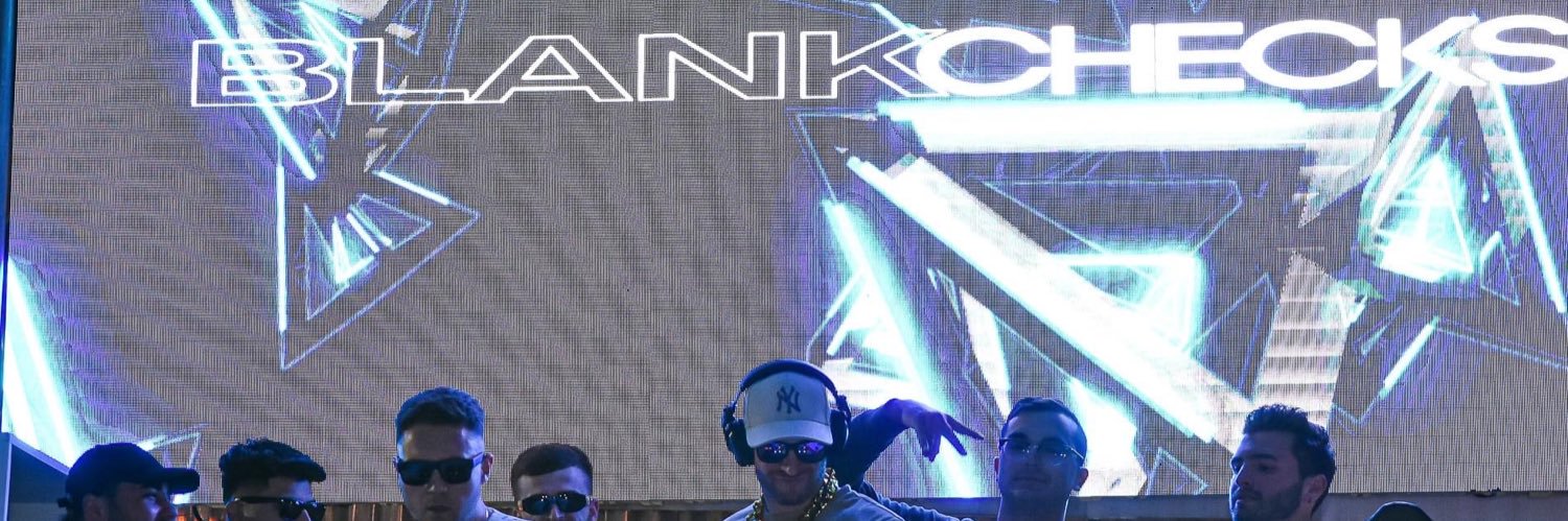 R0cco27's profile banner image
