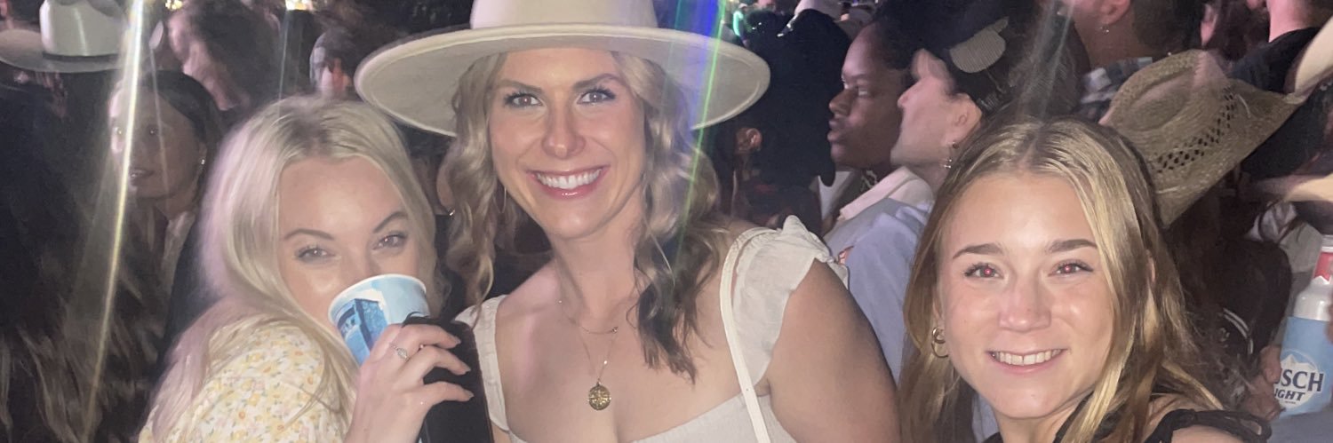 jennsemkowski's profile banner image
