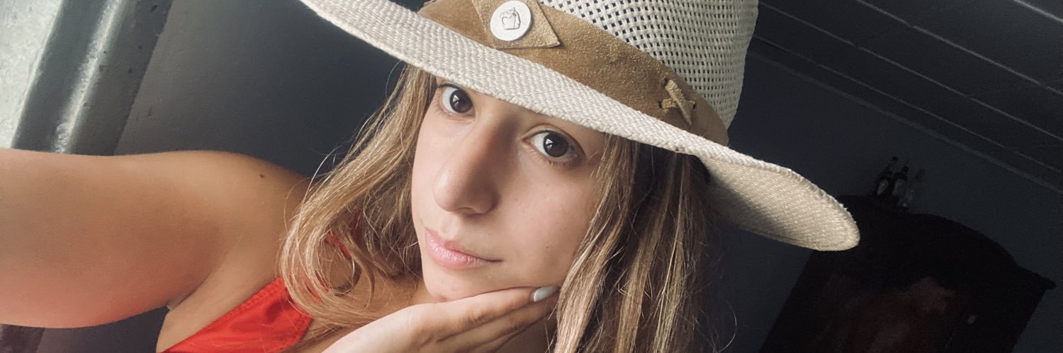 Giisel0's profile banner image