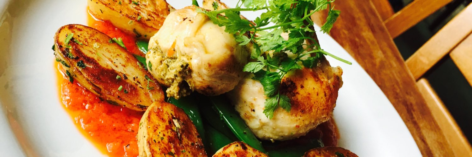 TheCompassesgomshall banner