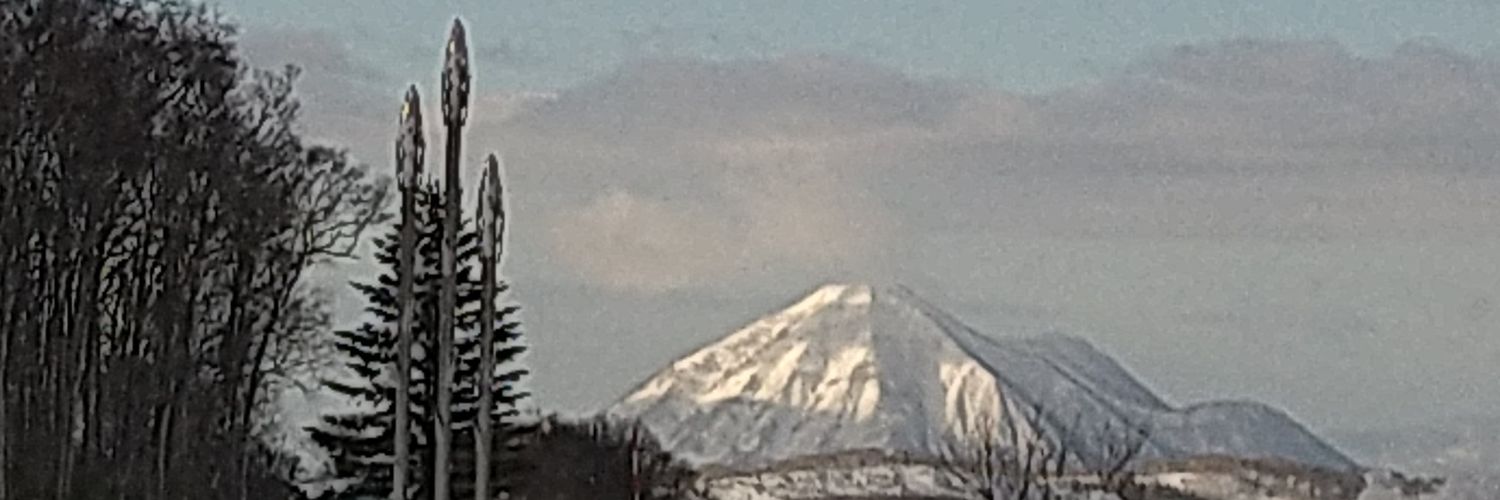 kuthemoon's profile banner image