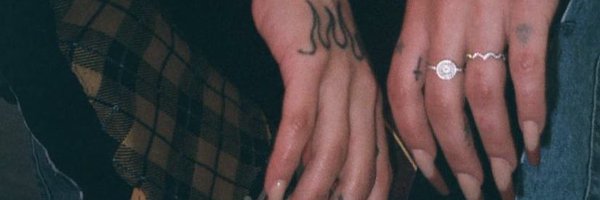 islavelde Profile Banner