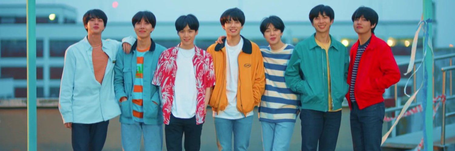 teetads⁷ 🦋 IS SEEING BTS!!! banner