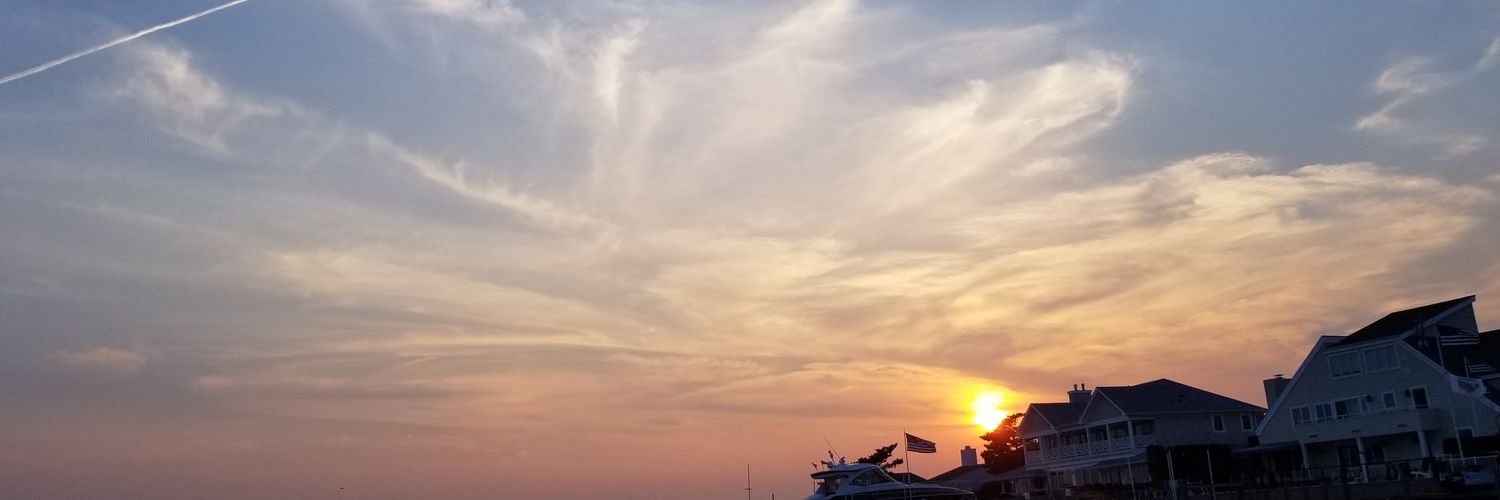 AmandaGuad's profile banner image